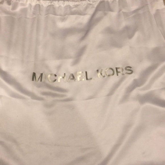 Michael Kors bag - Picture 3 of 3